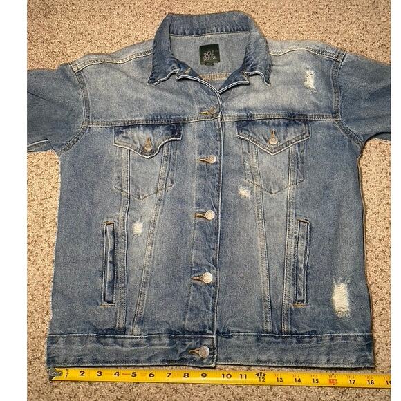 Wild Fable - Distressed Jean Jacket - XS - Great Condition! - Picture 6 of 7